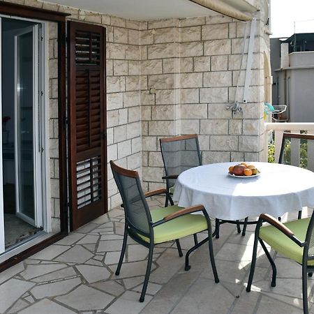 Apartments Villa White House Omiš Exterior foto