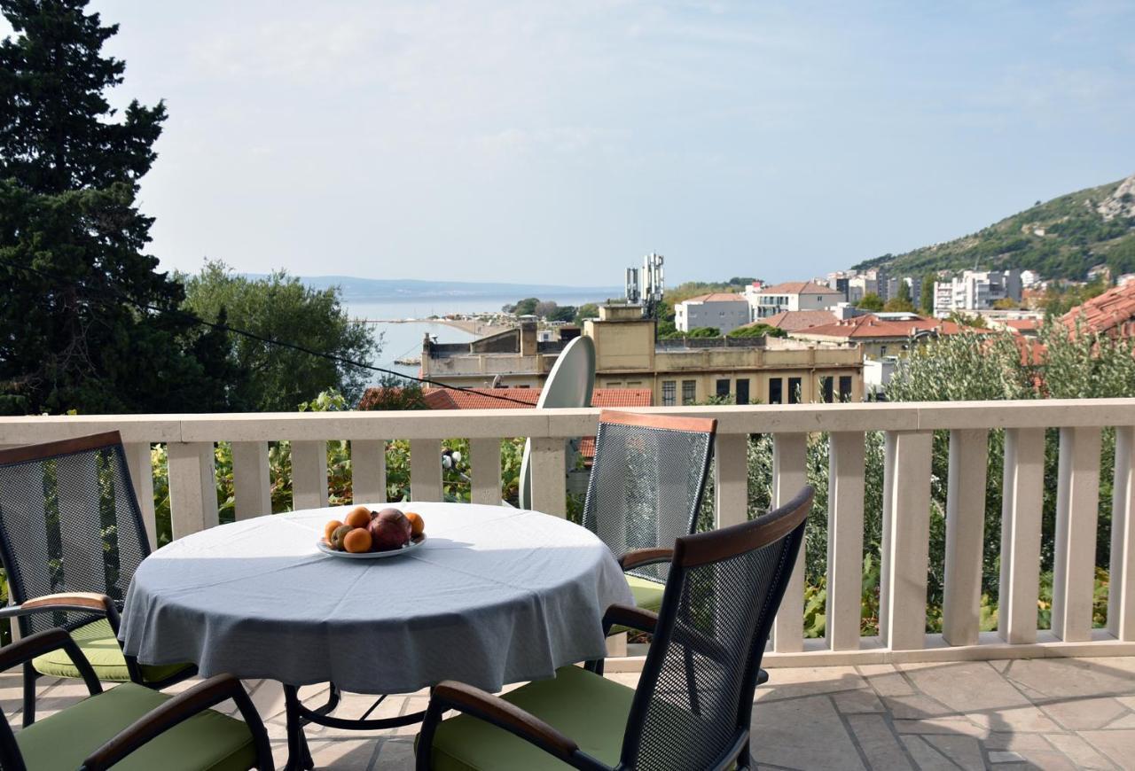Apartments Villa White House Omiš Exterior foto