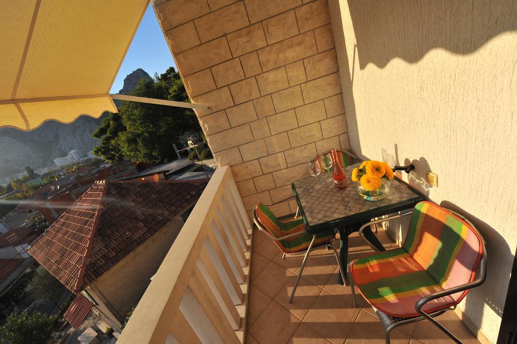 Apartments Villa White House Omiš Quarto foto